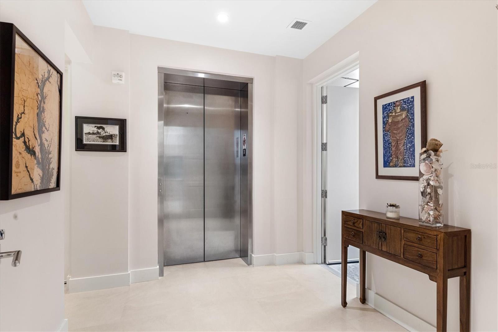 INFINITY ON LONGBOAT KEY - Residential