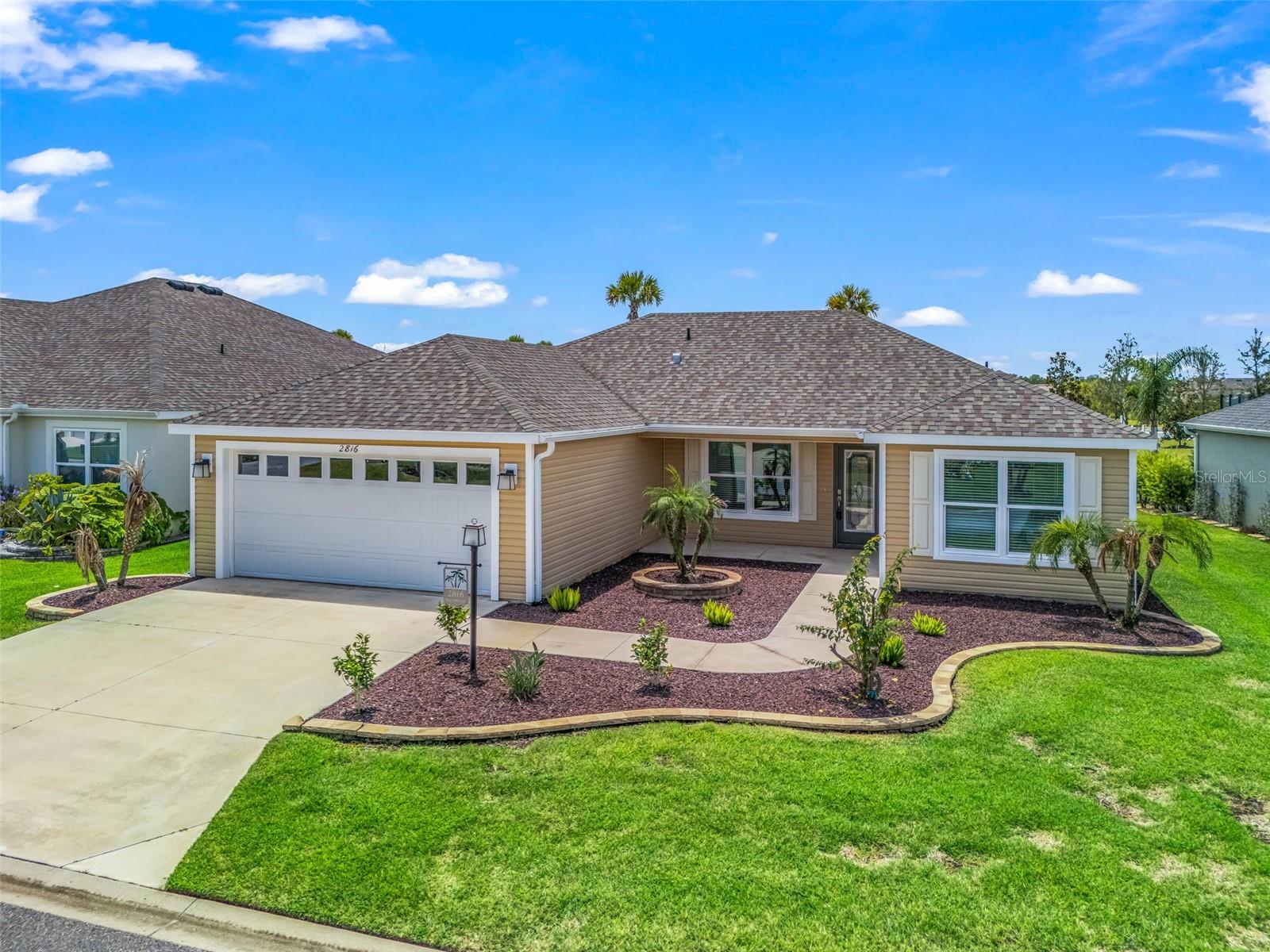 2816 NAVY HILL CIRCLE