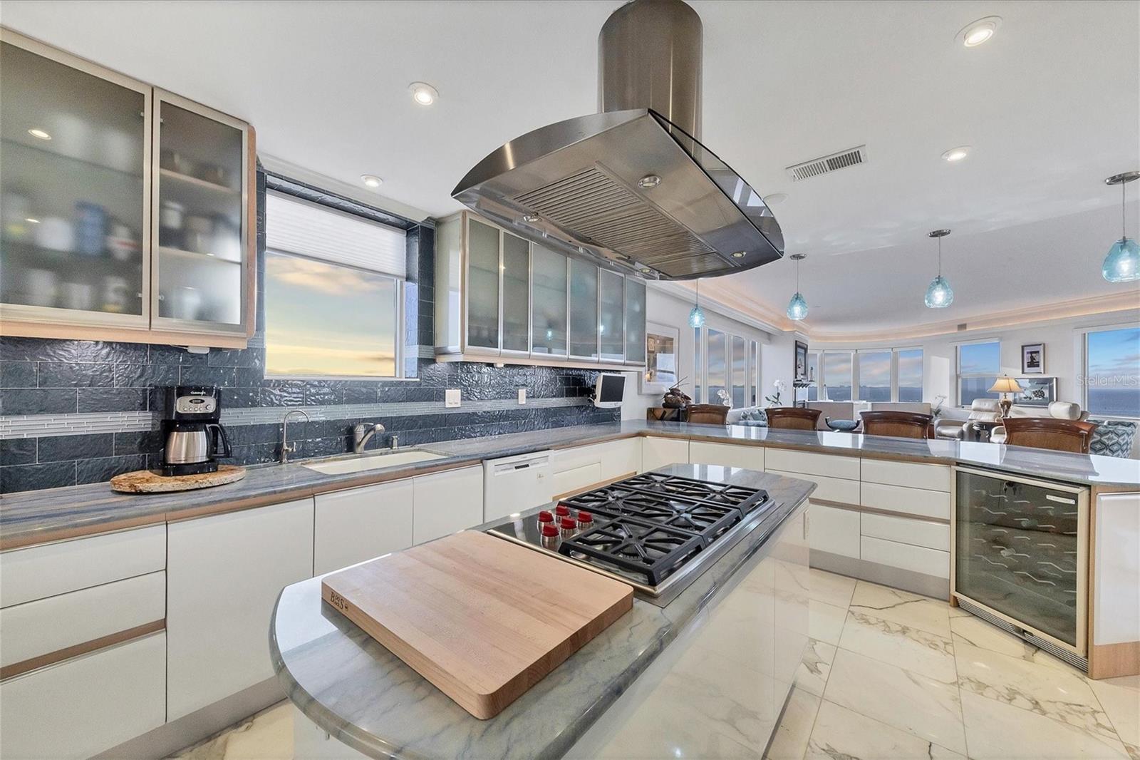 VISTA BAY POINT - Residential