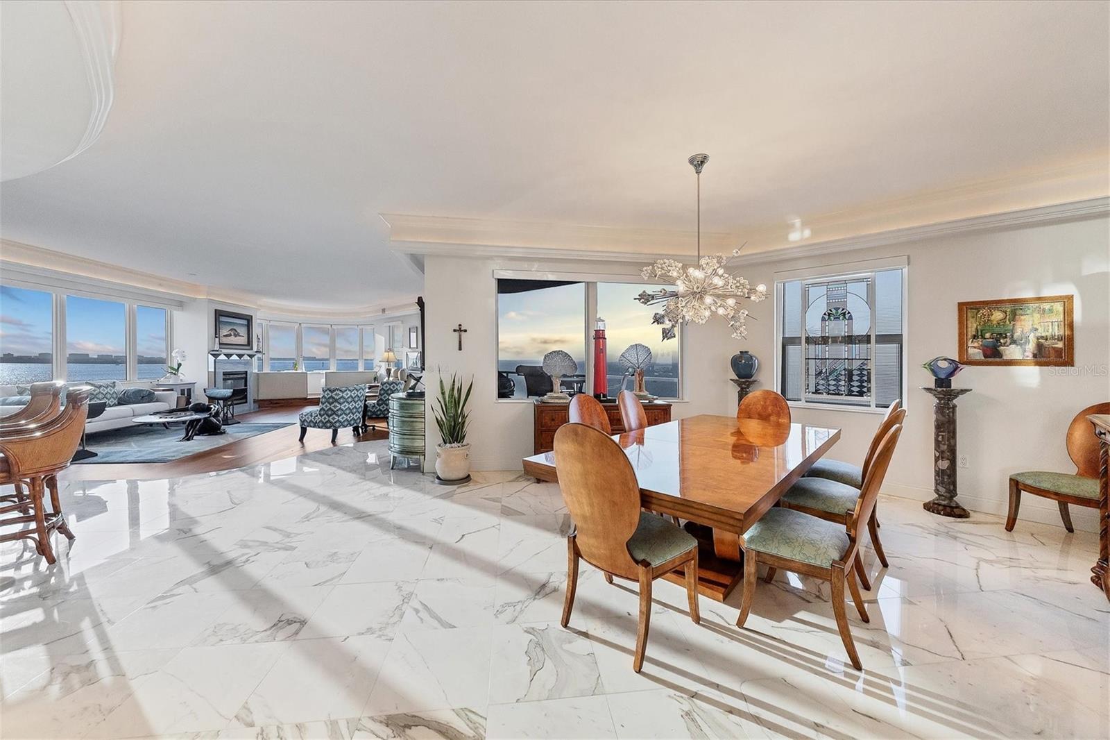 VISTA BAY POINT - Residential