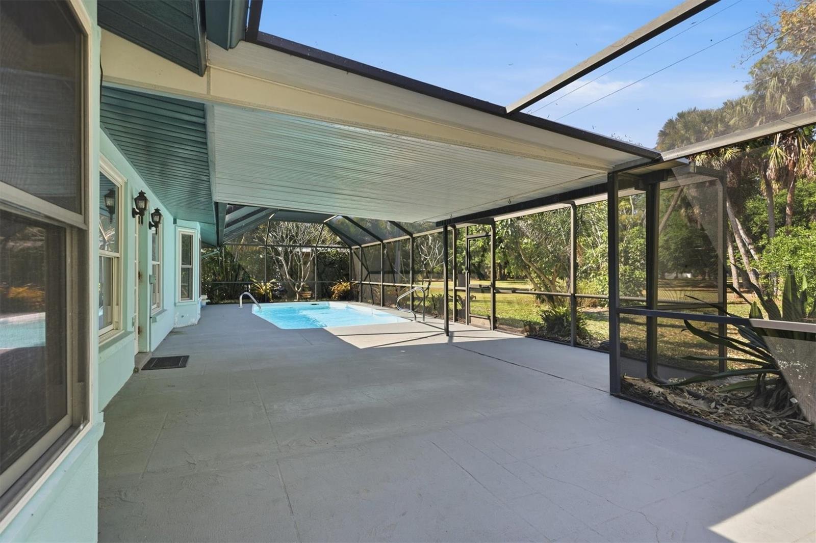 GULF GATE - Residential