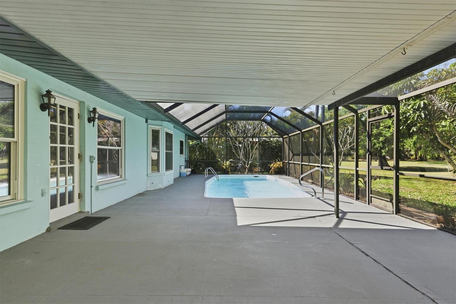 GULF GATE - Residential