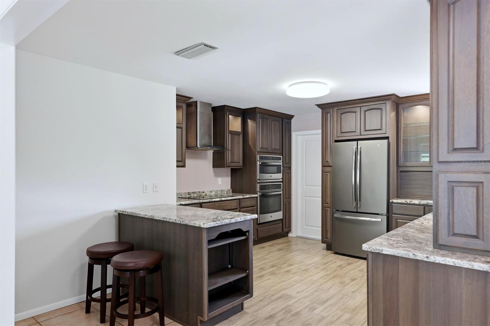 GULF GATE - Residential