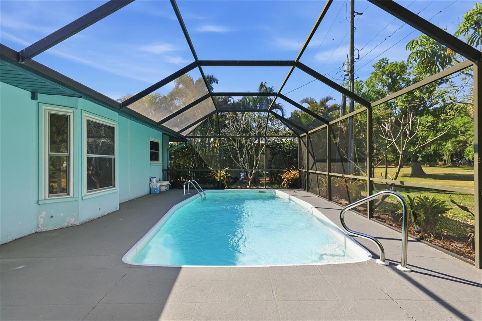 GULF GATE - Residential