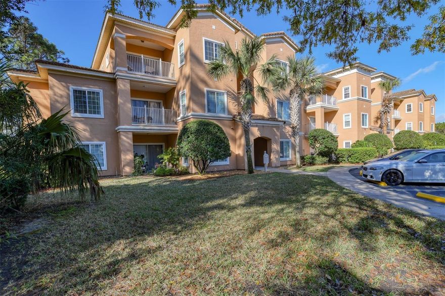 Gorgeous 1 bedroom/1 bath unit that was recently updated! This must see condo has the following updates; faux wood LVP flooring throughout, new faucets, new stainless appliance package, new white kitchen cabinetry, beautiful quartz countertops, new window treatments, new paint, new toilet, updated walk-in shower, and new bath vanity. The well maintained Florida Club community is close to Vilano Beach, the outlets, I-95, and historic downtown! Community features include; community pool, clubhouse, billiards room, exercise center, pickleball, and is located next to a county golf course. Could be a great starter home, second home, or very profitable rental property. This one wont last long, schedule a showing today!!!
