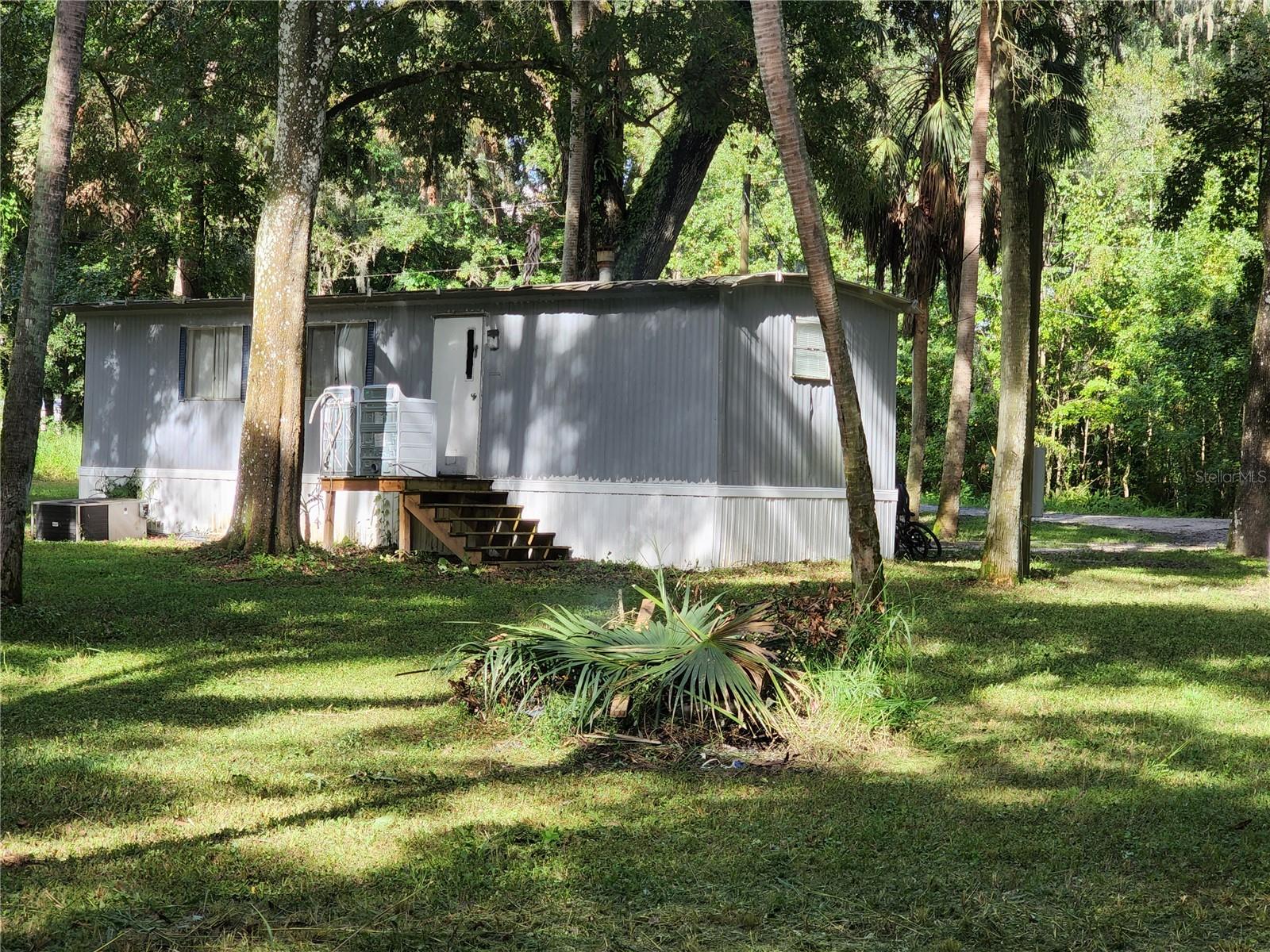 2855 TOM BREWER LANE