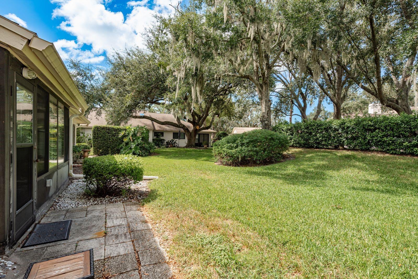 GOLF VIEW VILLAS CONDO 1 - Residential