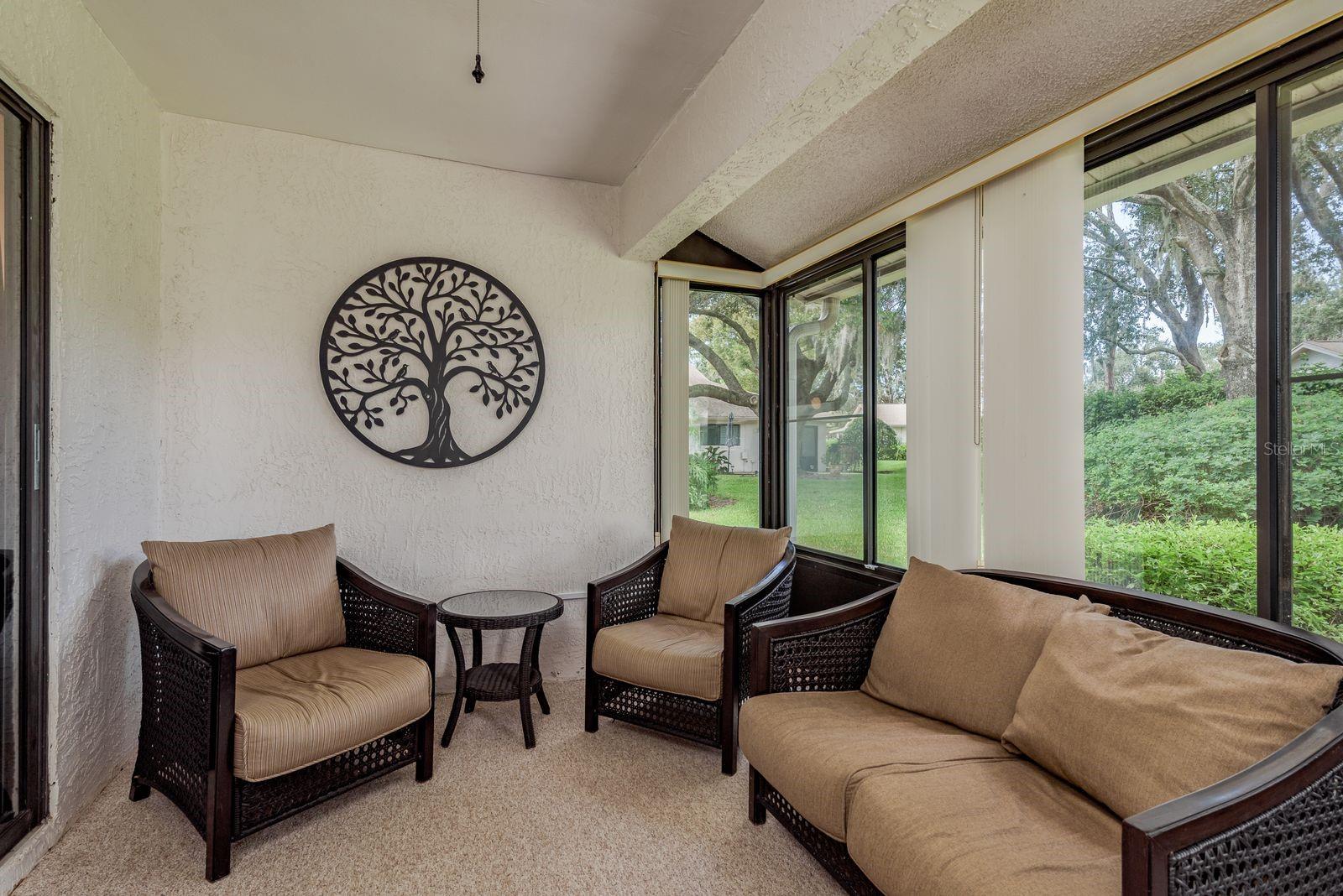 GOLF VIEW VILLAS CONDO 1 - Residential