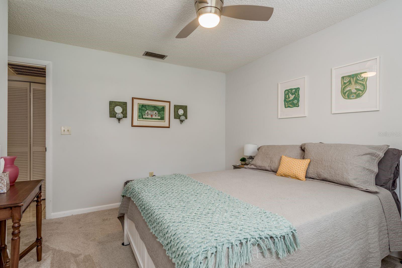 GOLF VIEW VILLAS CONDO 1 - Residential