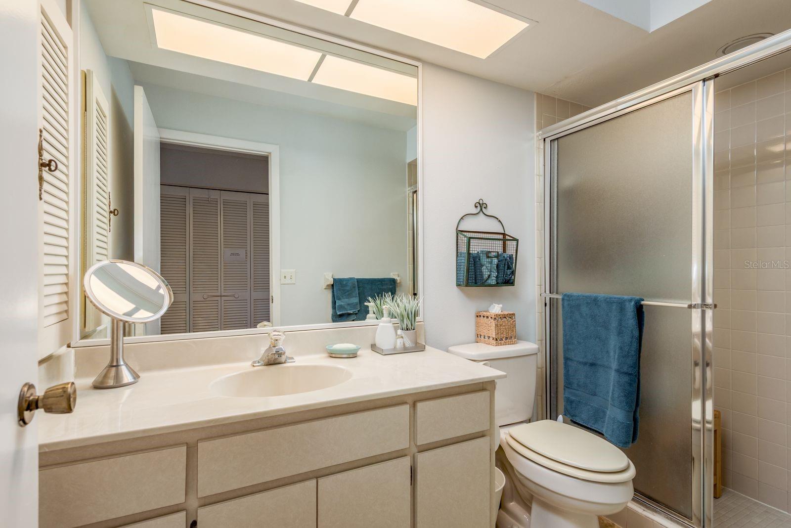 GOLF VIEW VILLAS CONDO 1 - Residential