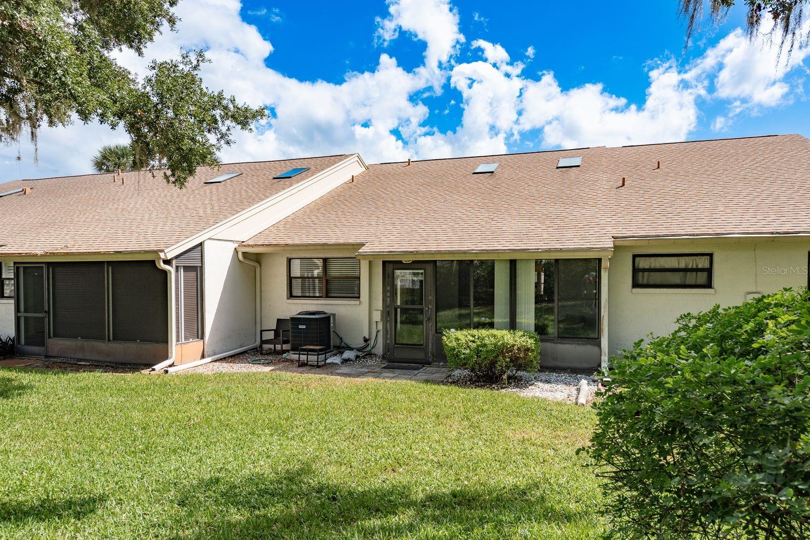 GOLF VIEW VILLAS CONDO 1 - Residential