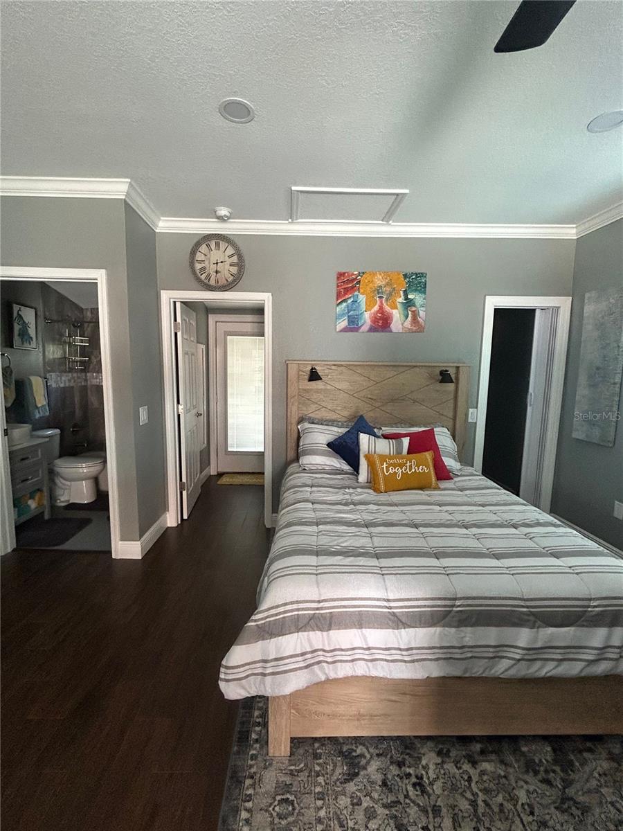 BRUSH ADD TO GVILLE - Residential Lease