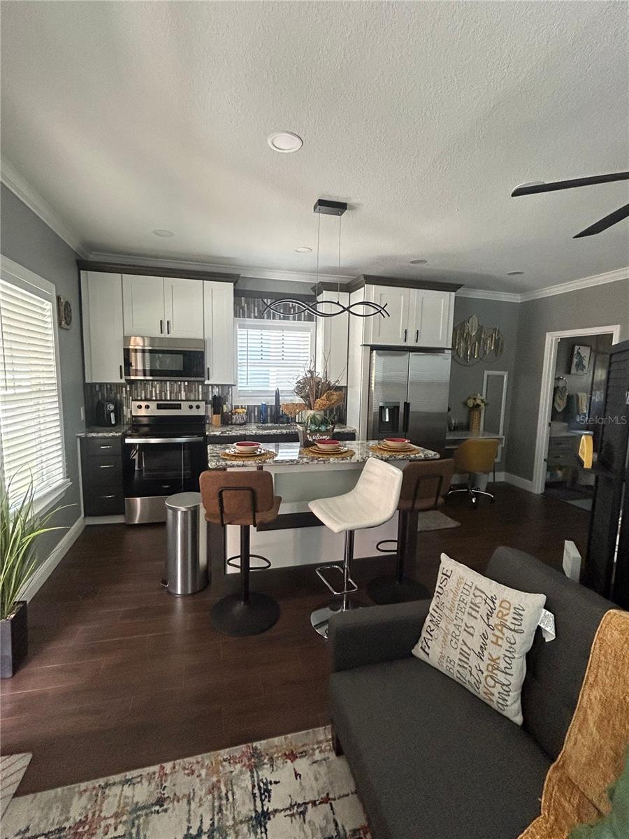 BRUSH ADD TO GVILLE - Residential Lease