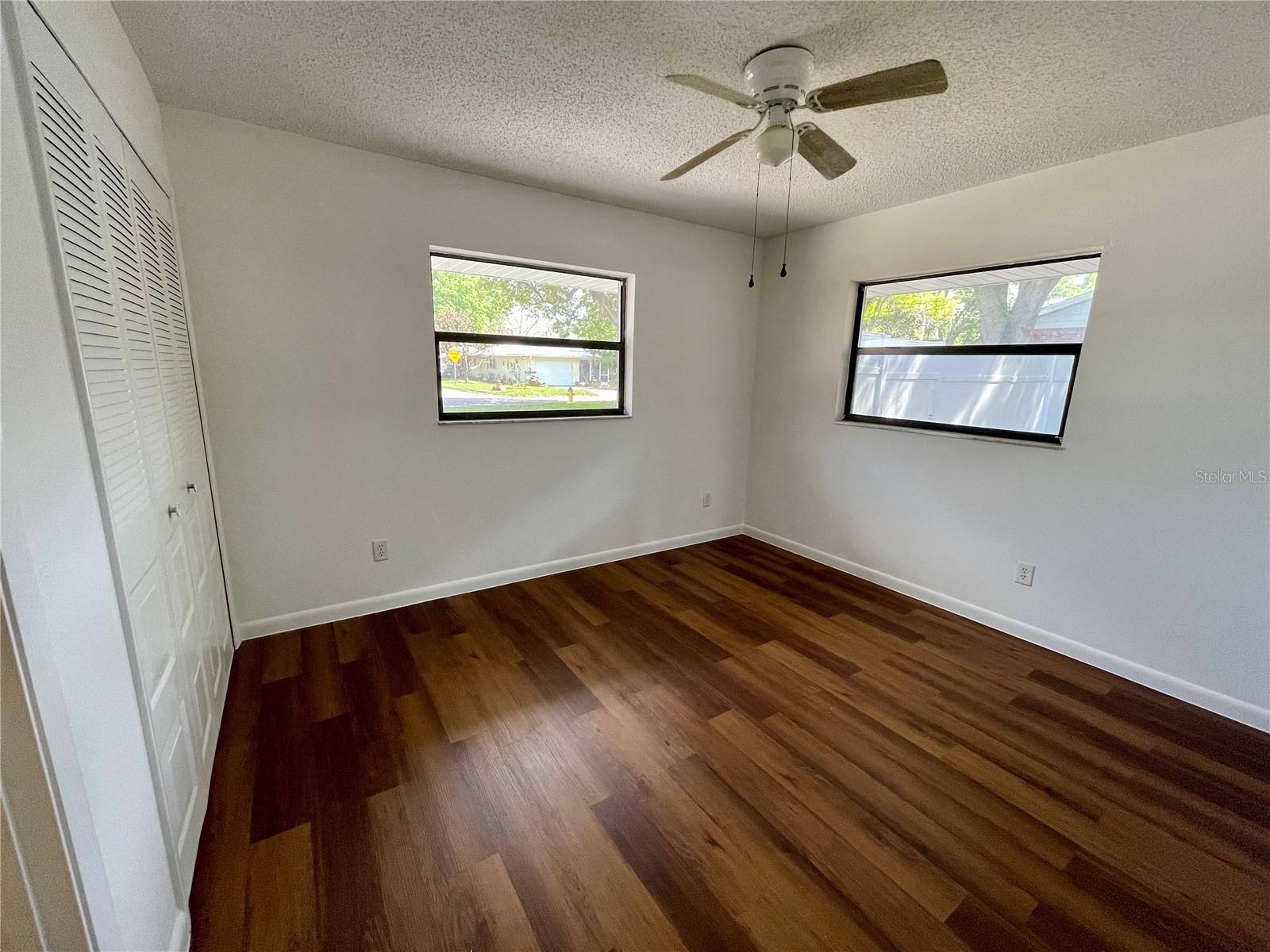 DICKSON SHORES - Residential