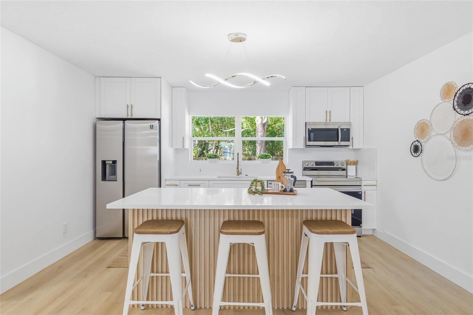 LINCOLN GARDENS - Residential