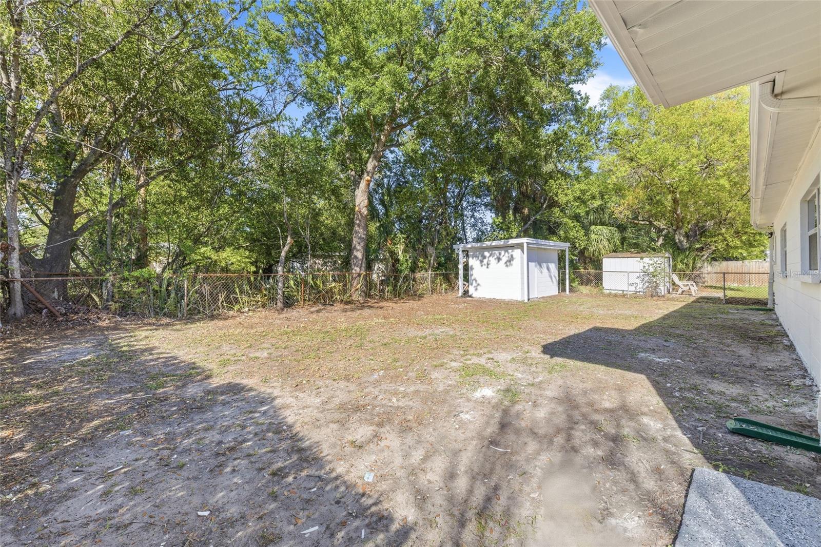 LINCOLN GARDENS - Residential