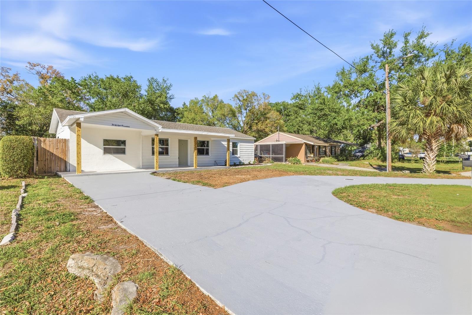 LINCOLN GARDENS - Residential