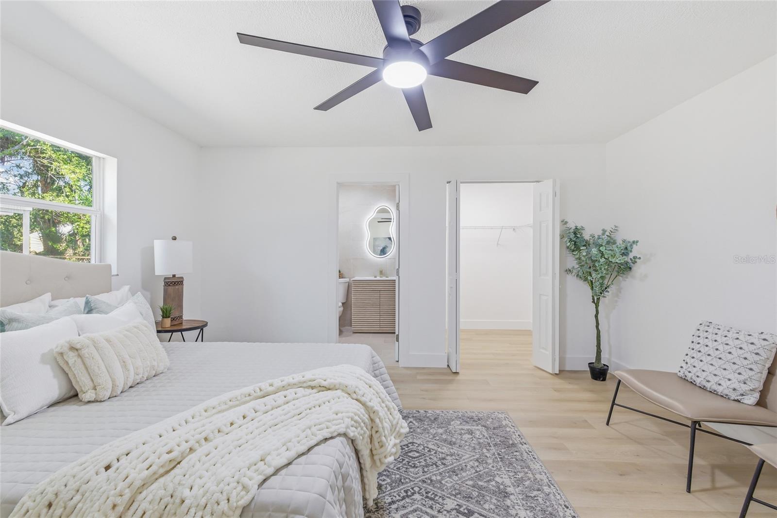 LINCOLN GARDENS - Residential