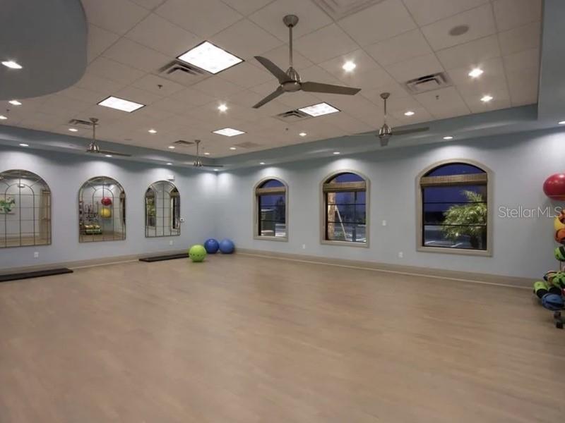 FOX NORTH - Residential Lease