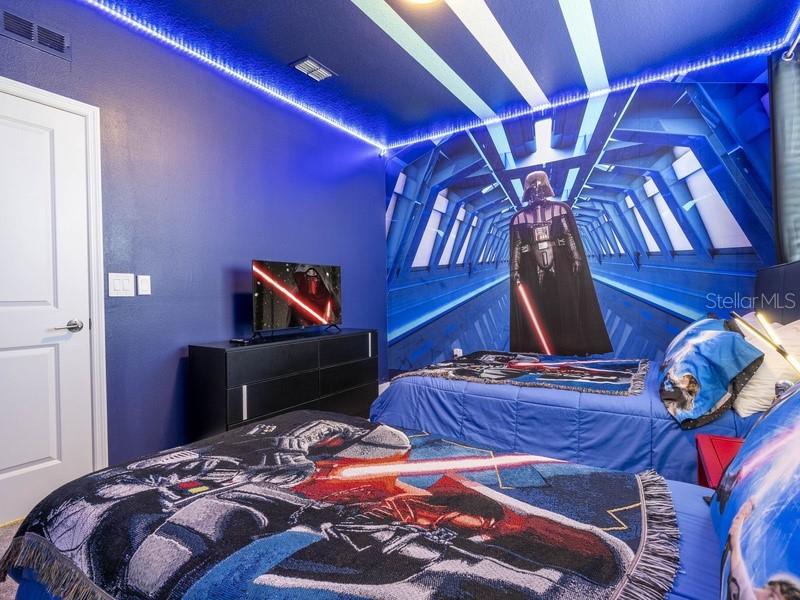 FOX NORTH - Residential Lease