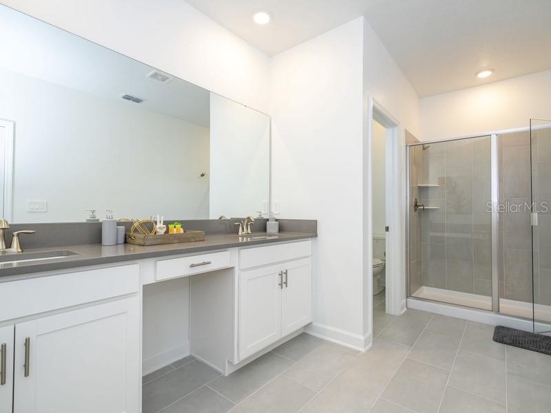 FOX NORTH - Residential Lease