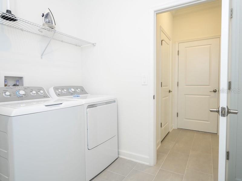 FOX NORTH - Residential Lease