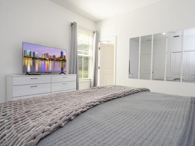 FOX NORTH - Residential Lease