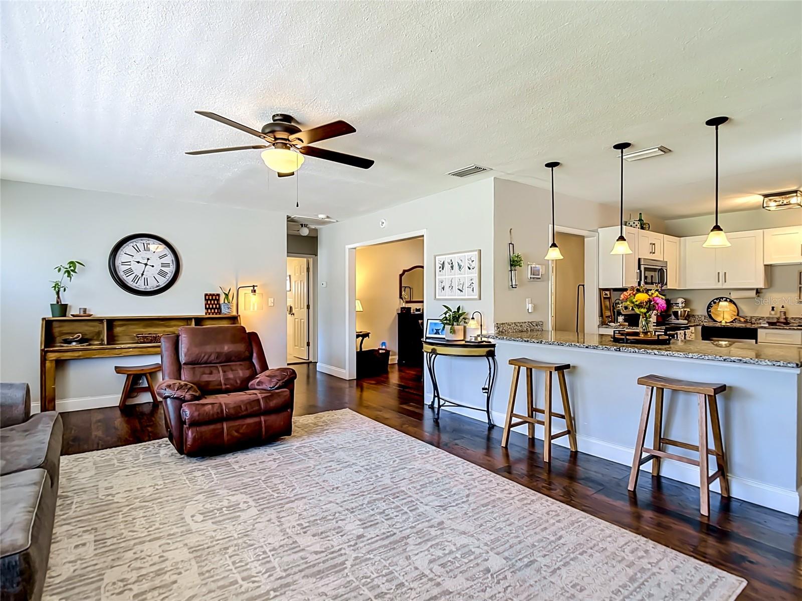 PLEASANT ESTATES - Residential
