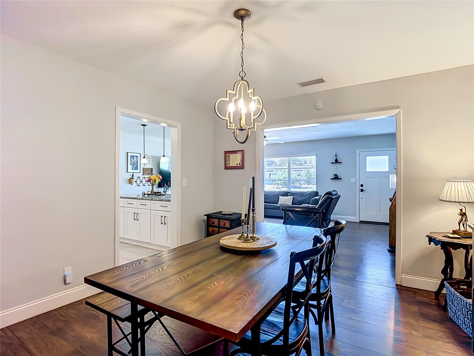 PLEASANT ESTATES - Residential