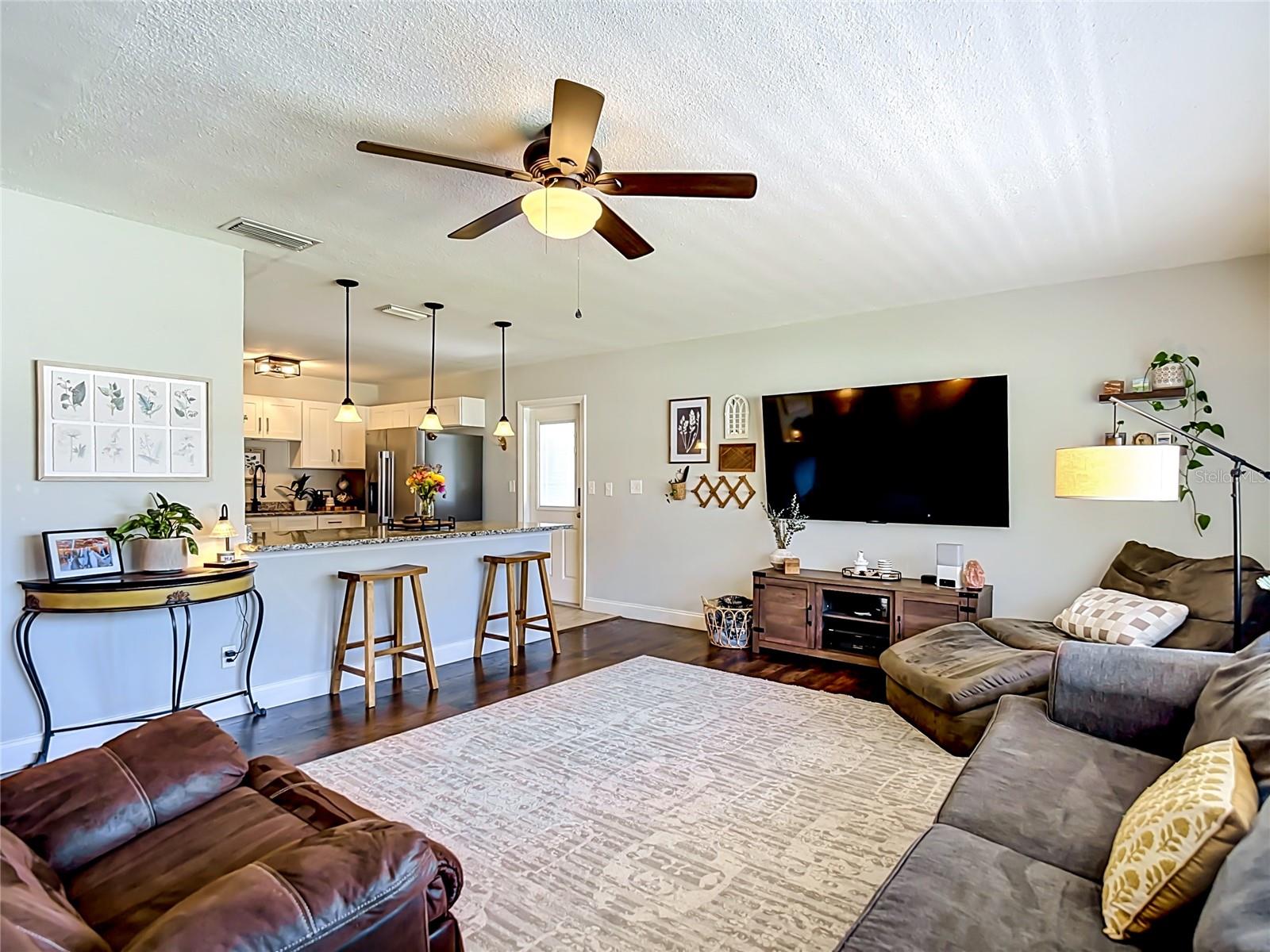 PLEASANT ESTATES - Residential