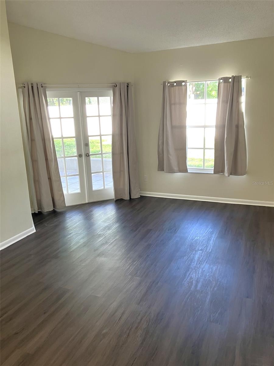 MIDDLECREEK - Residential