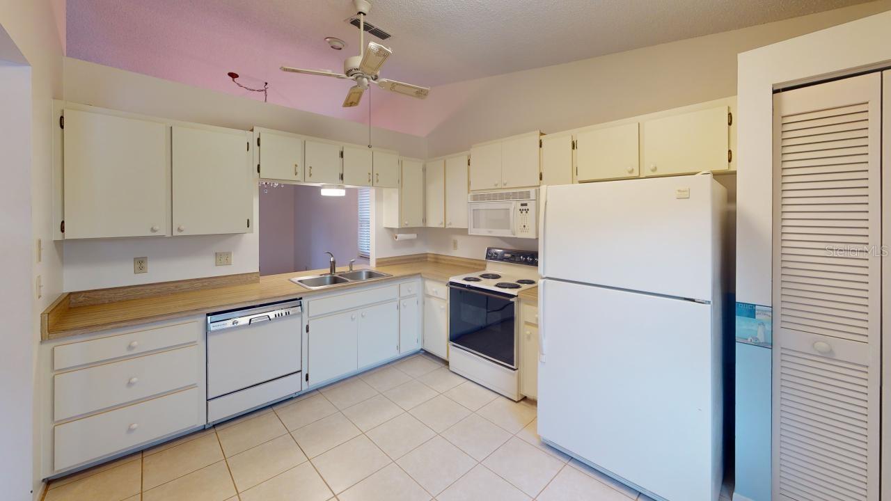 CURRY COVE - Residential