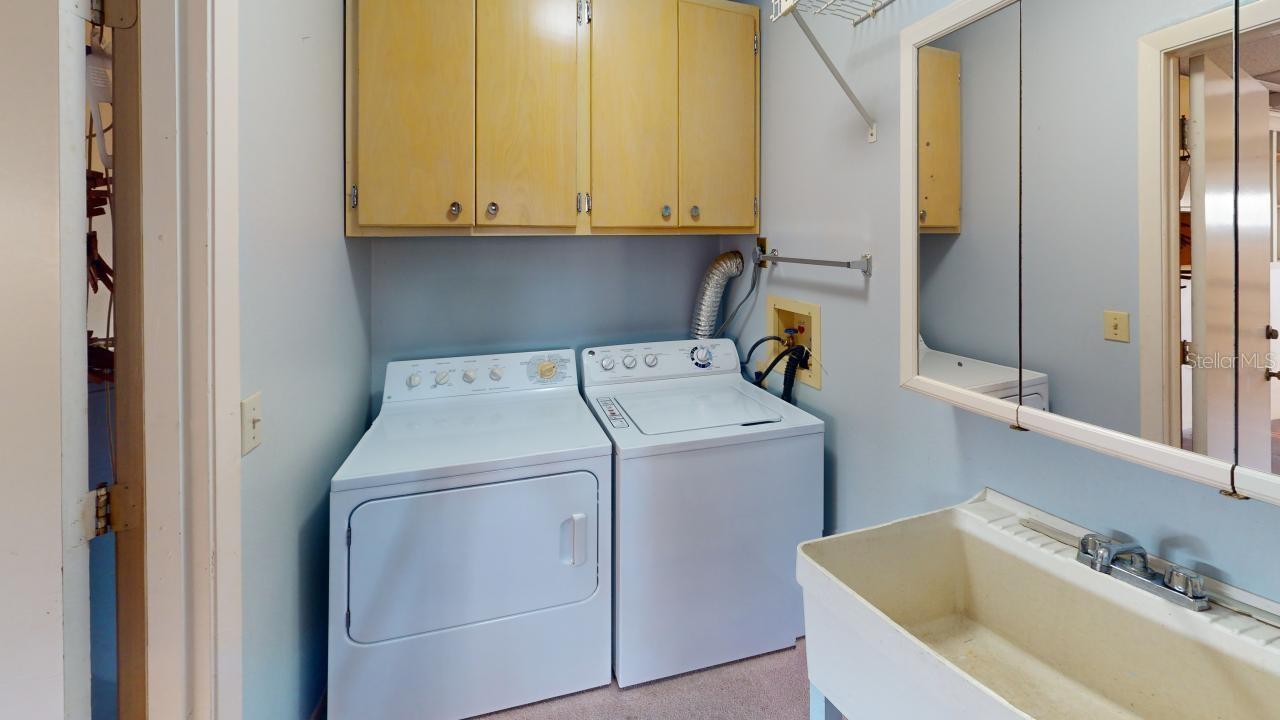 CURRY COVE - Residential