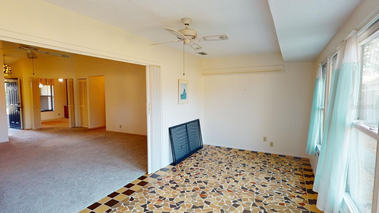 CURRY COVE - Residential