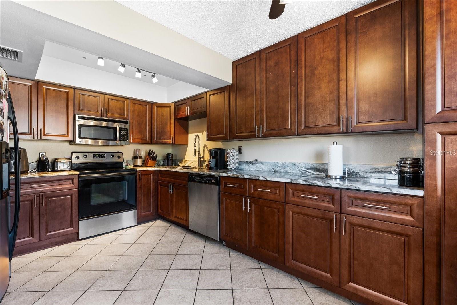 FLORIDA SHORES 01 - Residential