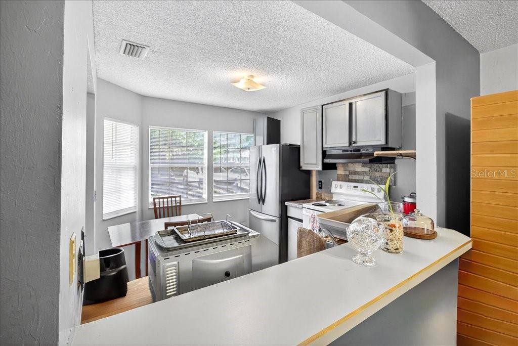 KINGS COLONY - Residential