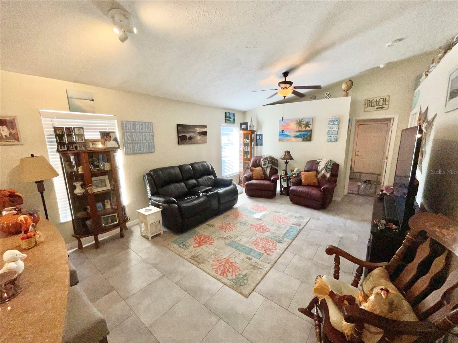 OAKS AT RIVER RIDGE UNIT 4 A - Residential Lease