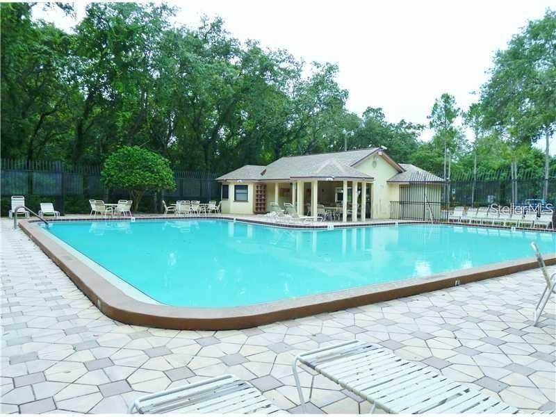 OAKS AT RIVER RIDGE UNIT 4 A - Residential Lease