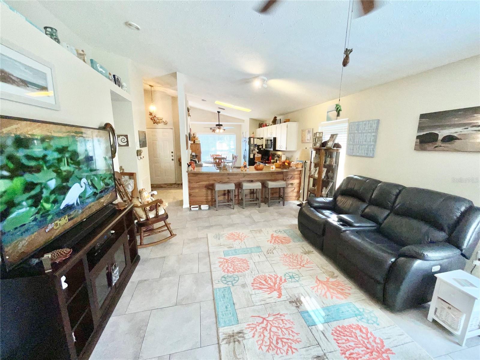 OAKS AT RIVER RIDGE UNIT 4 A - Residential Lease