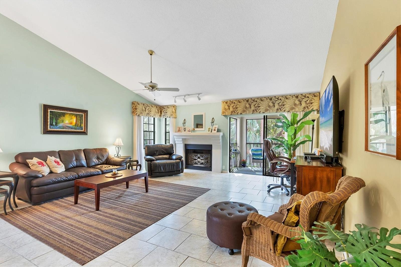 FAIRWAY WOODS - Residential