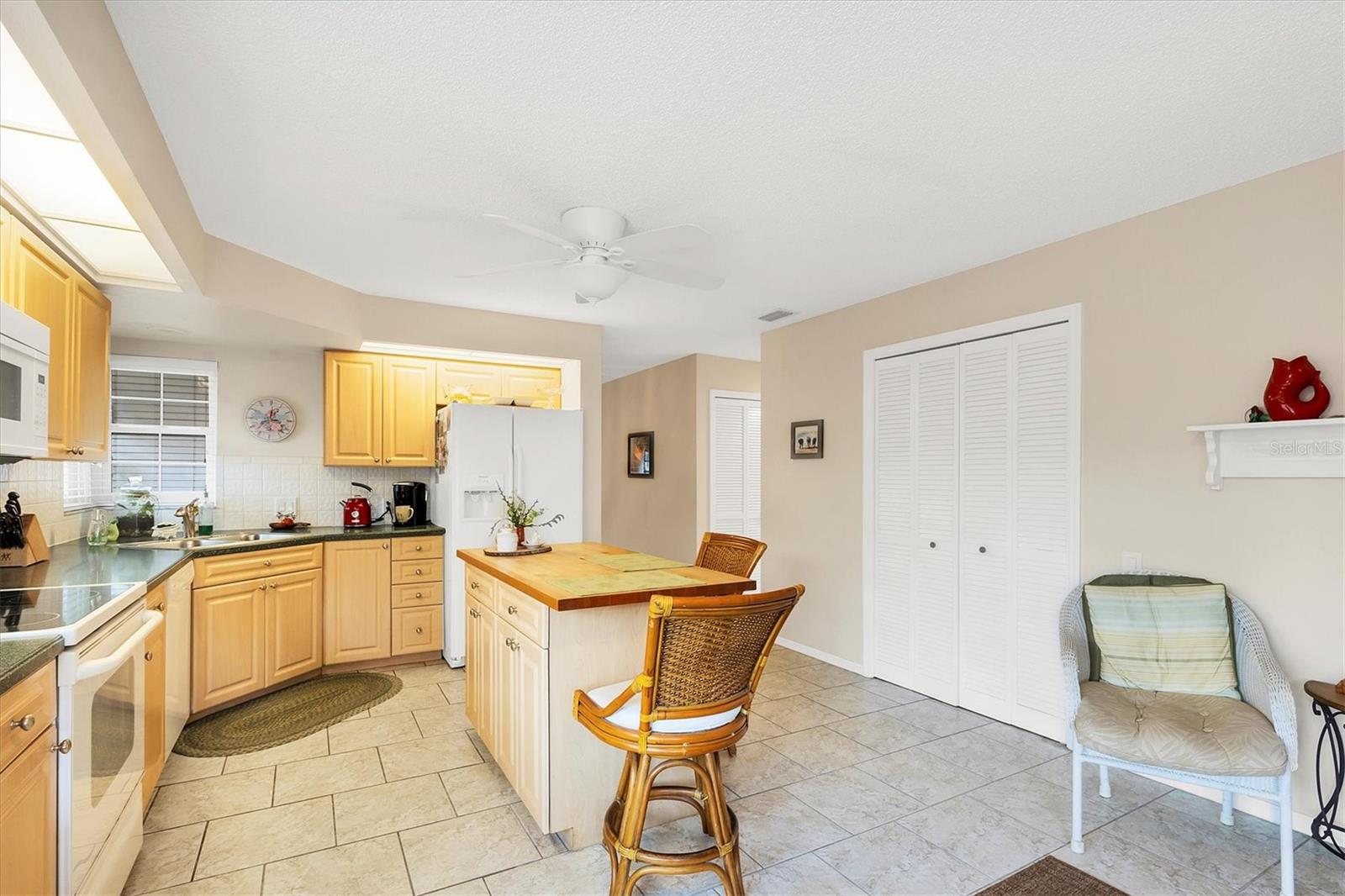 FAIRWAY WOODS - Residential