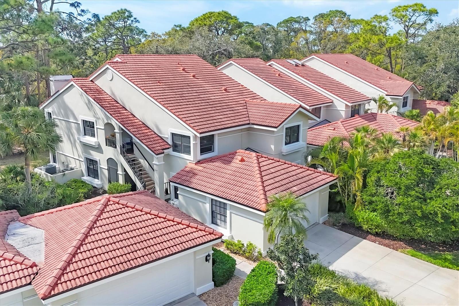 7674 FAIRWAY WOODS DRIVE 1605