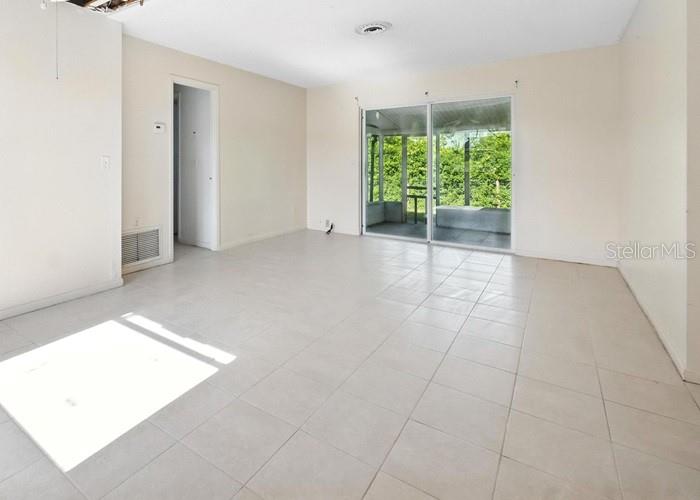 IMPERIAL ESTATES - Residential