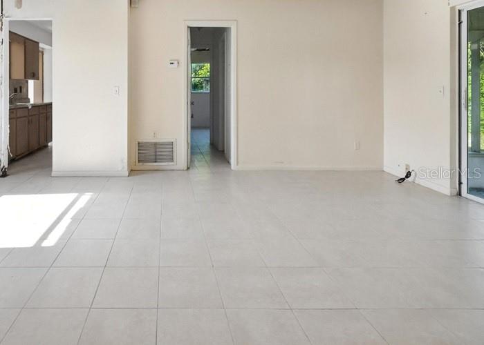 IMPERIAL ESTATES - Residential