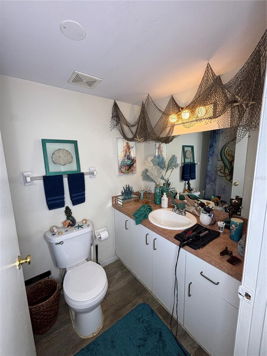 CRESTVIEW ACRES - Residential