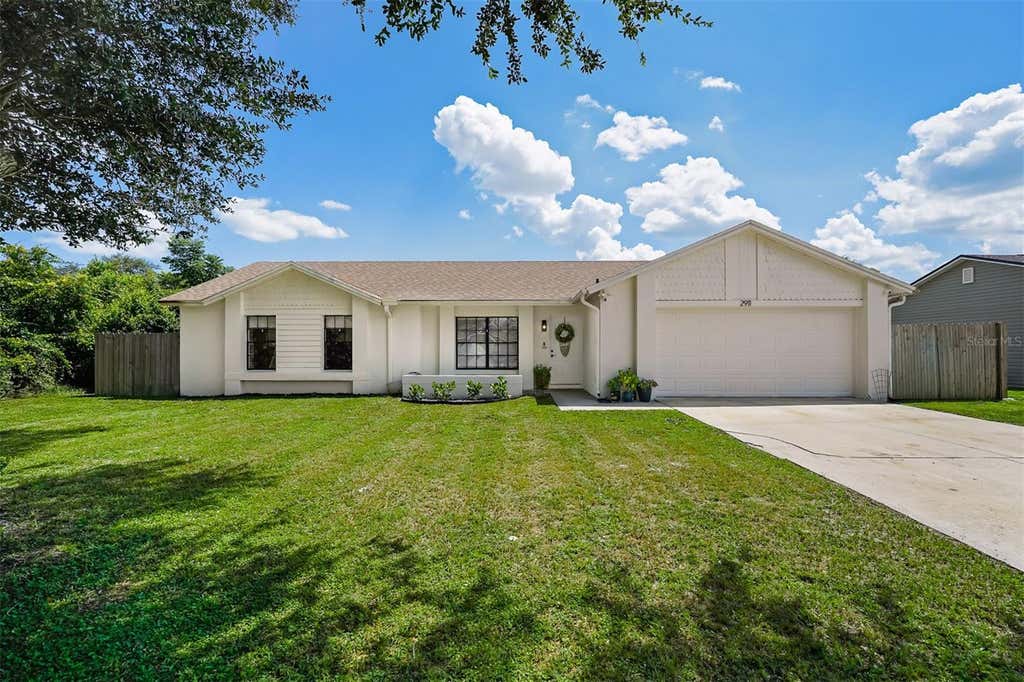 Photo of 2911 Grayton Street, Deltona, FL 32738 (MLS # O6434792)