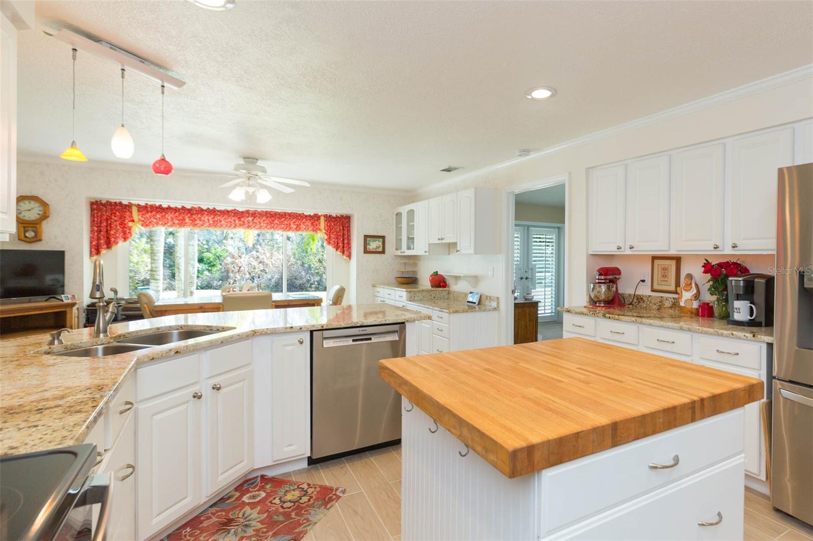 SUN CITY CENTER UNIT 157 - Residential