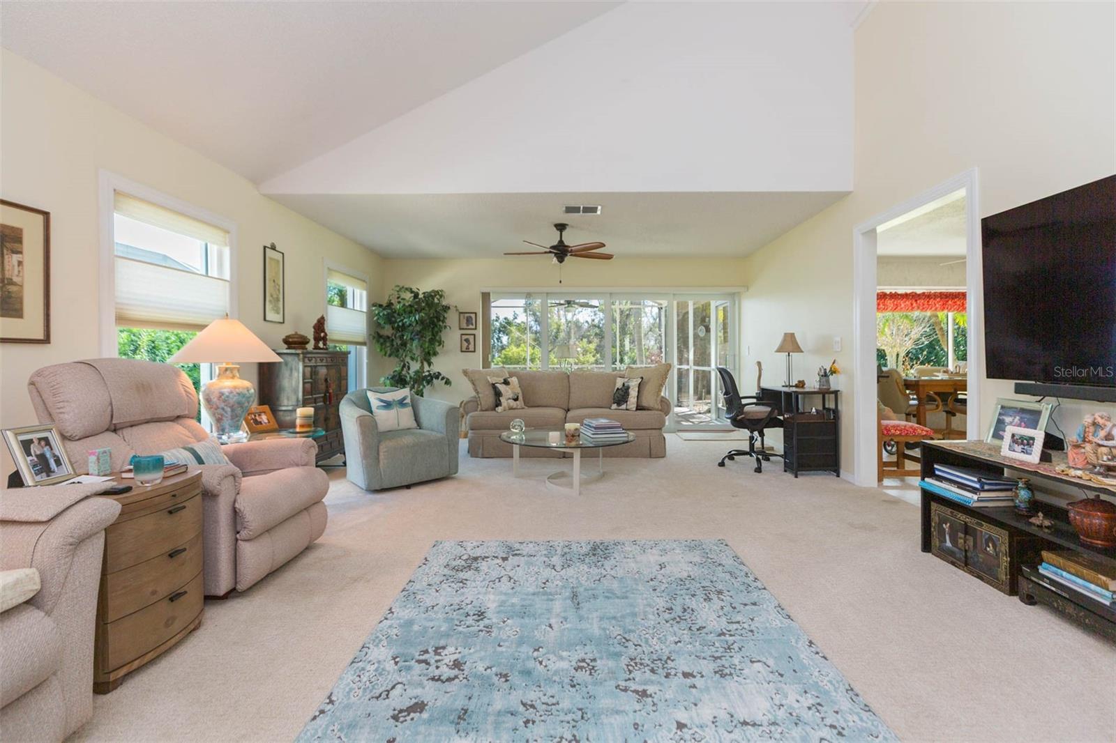 SUN CITY CENTER UNIT 157 - Residential