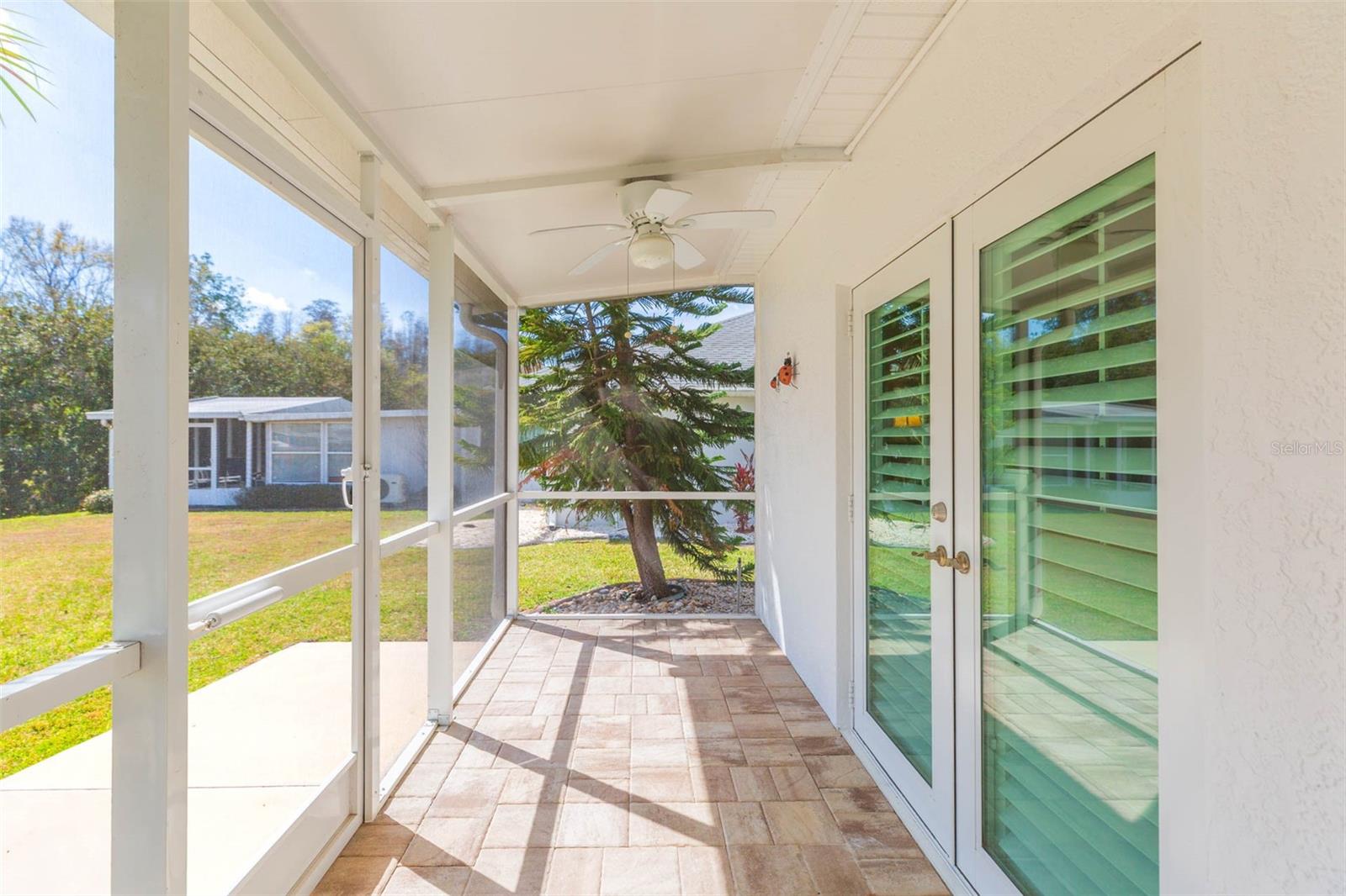 SUN CITY CENTER UNIT 157 - Residential