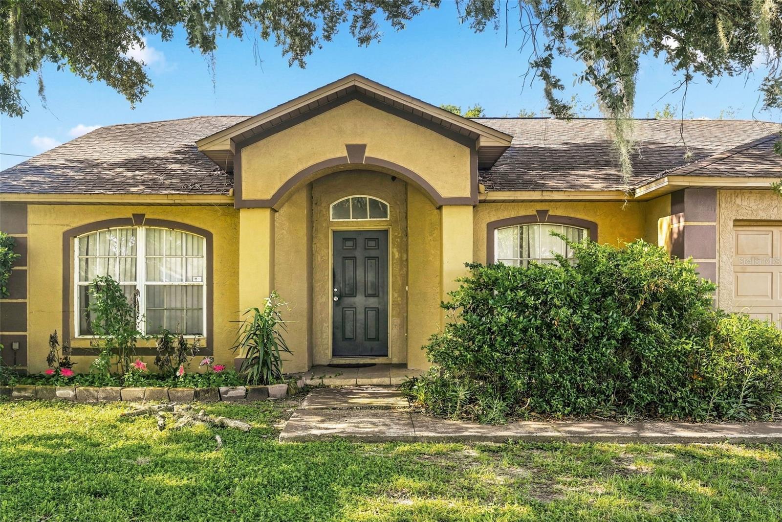 1593 WATSON OAKS COURT